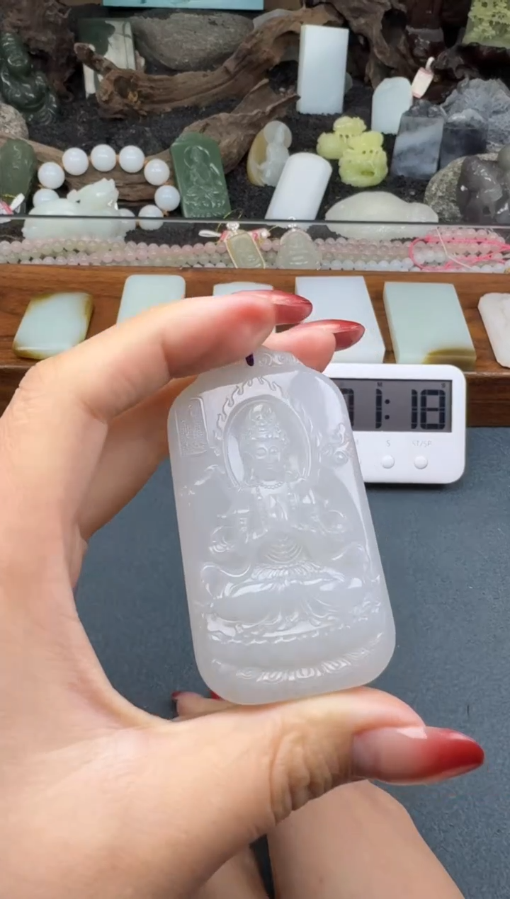 和田玉未镶嵌颈饰垚垚