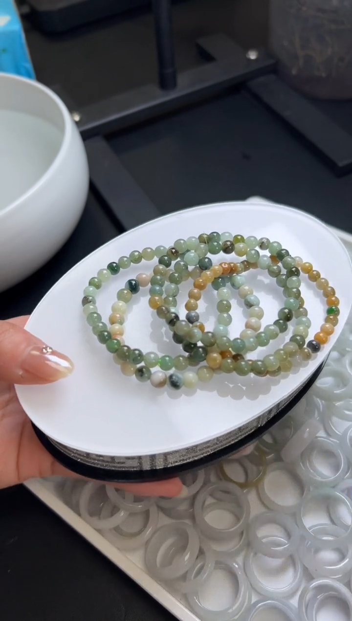 【闪购商品】翡翠手串未镶嵌YCX-YPL0530多样性发一件