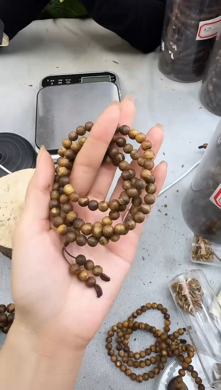 沉香手串望***落0712老乌身圆珠多圈多样性发一