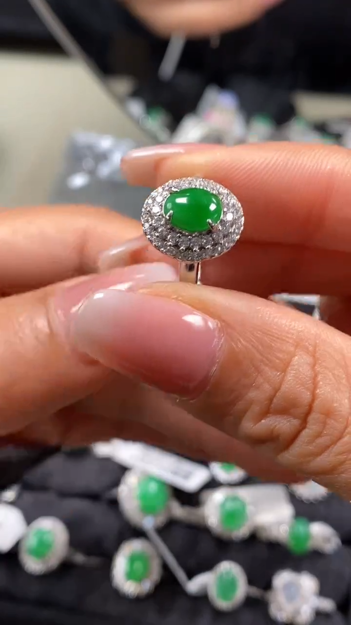 【闪购商品】翡翠戒指银S925镶嵌6816