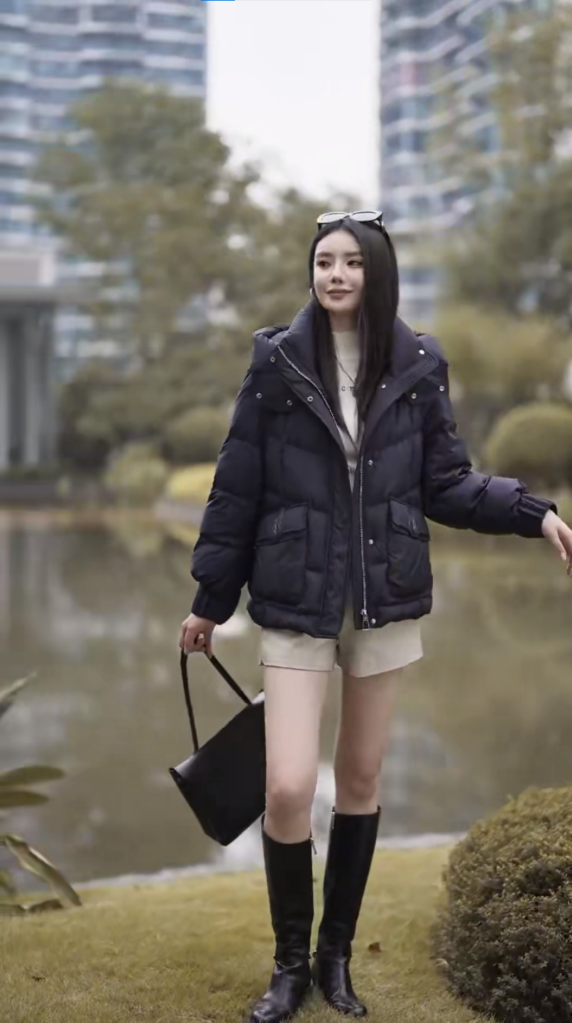 厚款宽松型纯色常规款连帽简约黑色毛领女装90白鸭绒