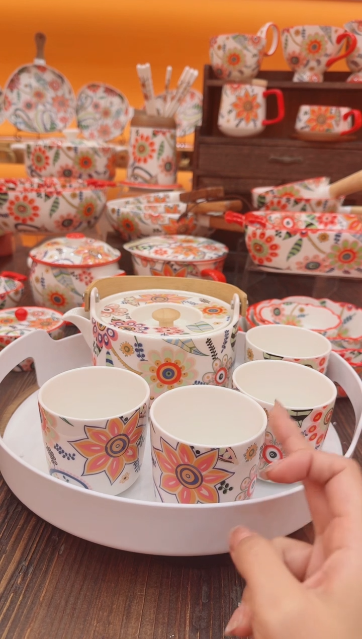 罐景德镇陶瓷盘子碟子杯子