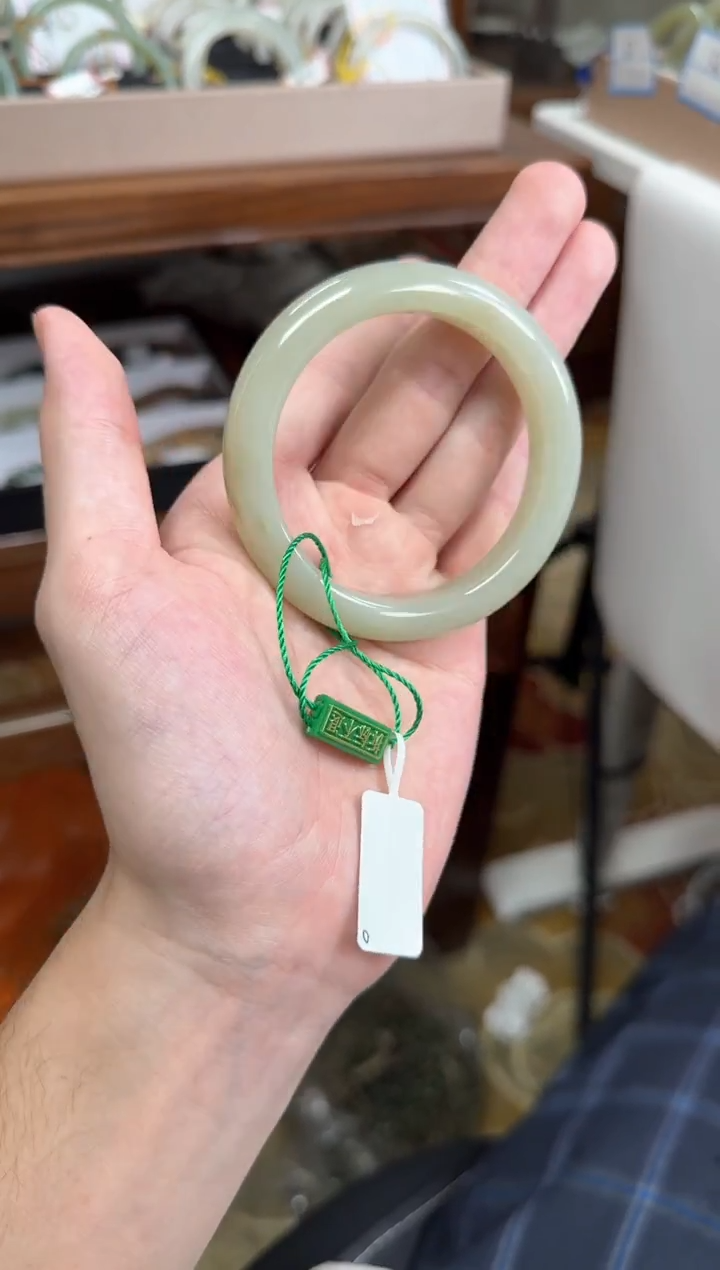 未镶嵌手镯和田玉52