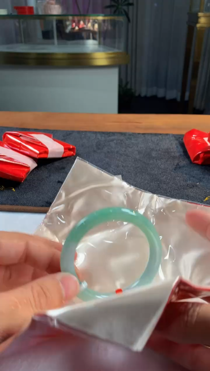 未镶嵌定制翡翠5082毛货不退不换 55-57圈