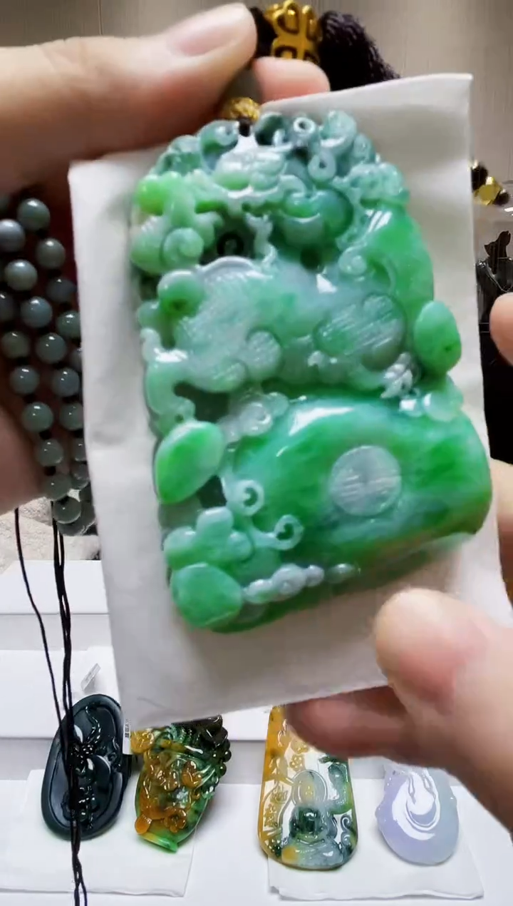 未镶嵌定制翡翠吊坠116