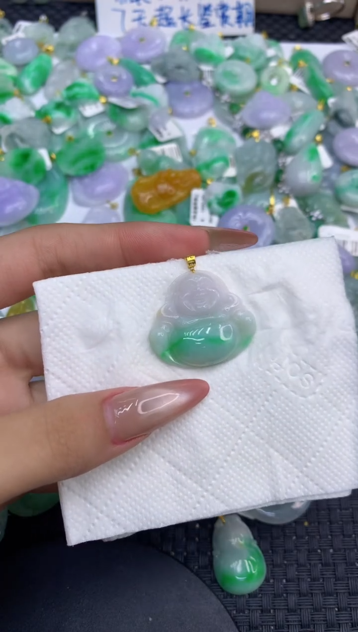 颈饰18K金镶嵌翡翠天然缅甸A货翡翠