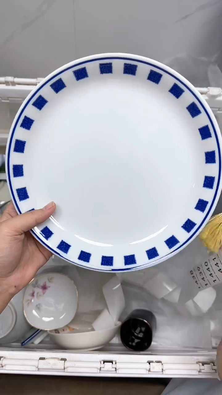 【闪购商品】1437回流瓷器默认微瑕，18.8包邮