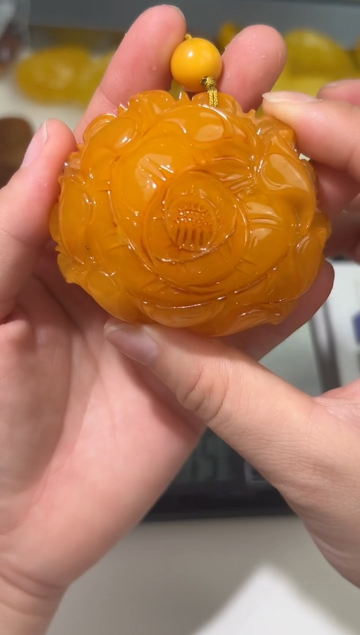 裸石琥珀未镶嵌琥珀蜜蜡吊坠