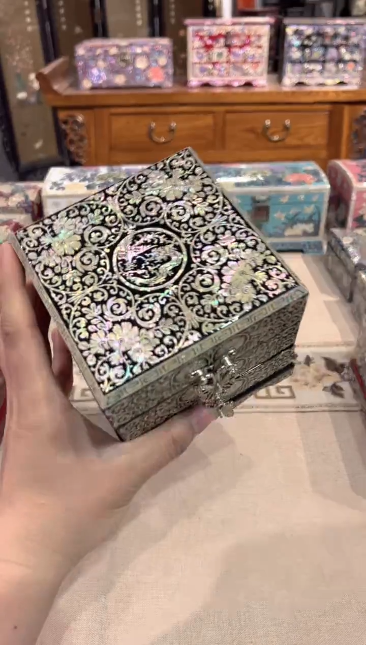 弘贝雅螺钿漆器文化馆