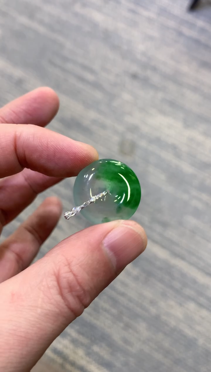 颈饰未镶嵌翡翠天然A货翡翠