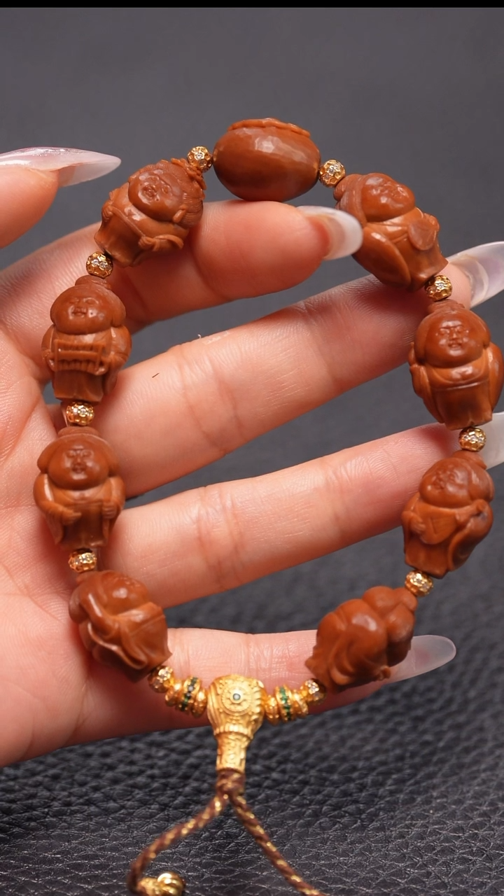 橄榄核手串1.4+/唐宫小仕女