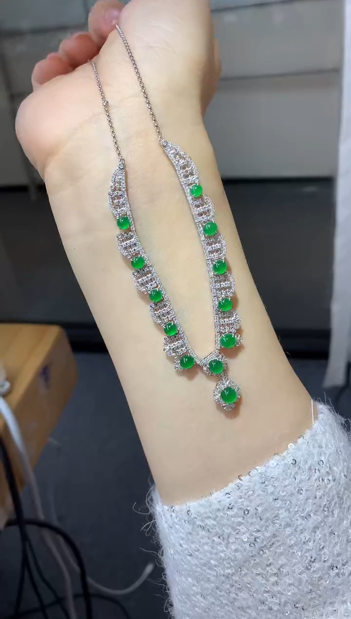 【闪购商品】翡翠颈饰18K金镶嵌202-中国好珍宝