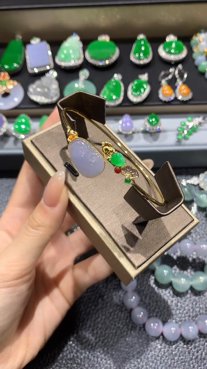 【闪购商品】翡翠手链18K金镶嵌2团购