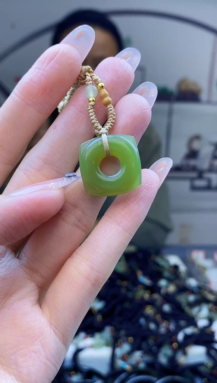 颈饰未镶嵌和田玉多样性发拍一发一