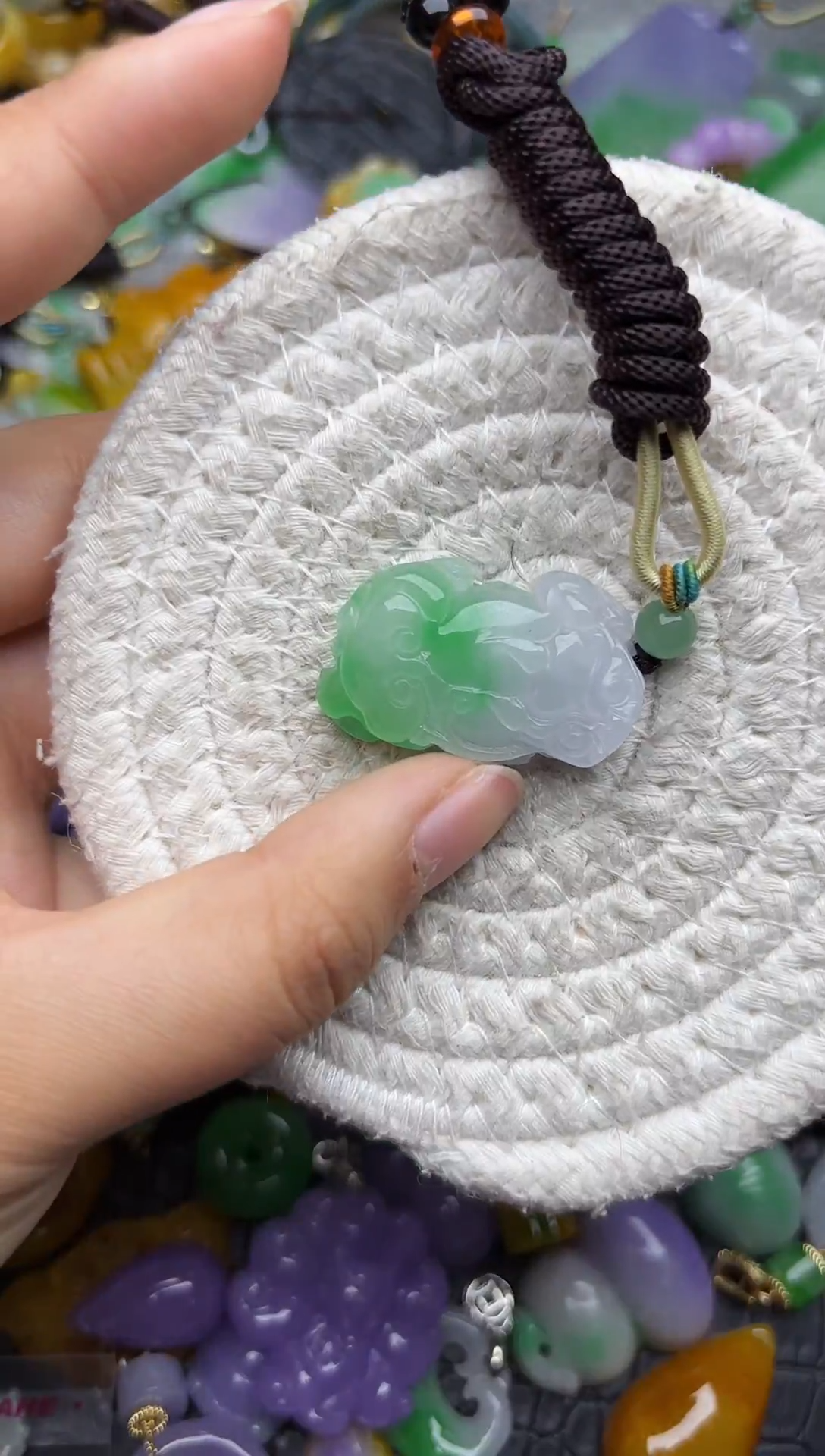 颈饰未镶嵌翡翠缅甸翡翠吊坠