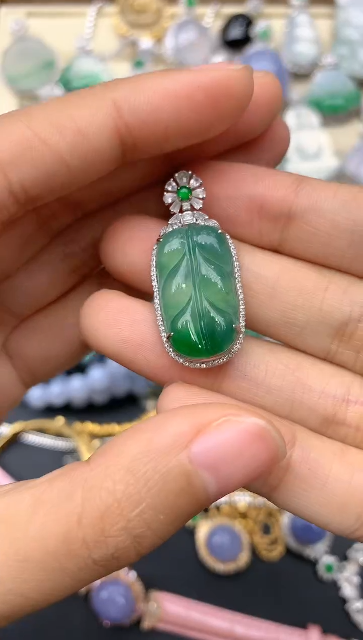 【闪购商品】翡翠颈饰18K金镶嵌211-中国好珍宝