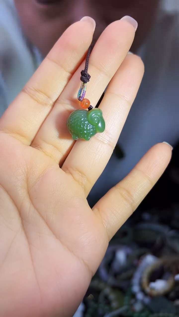 颈饰未镶嵌和田玉多样性发货拍一发一