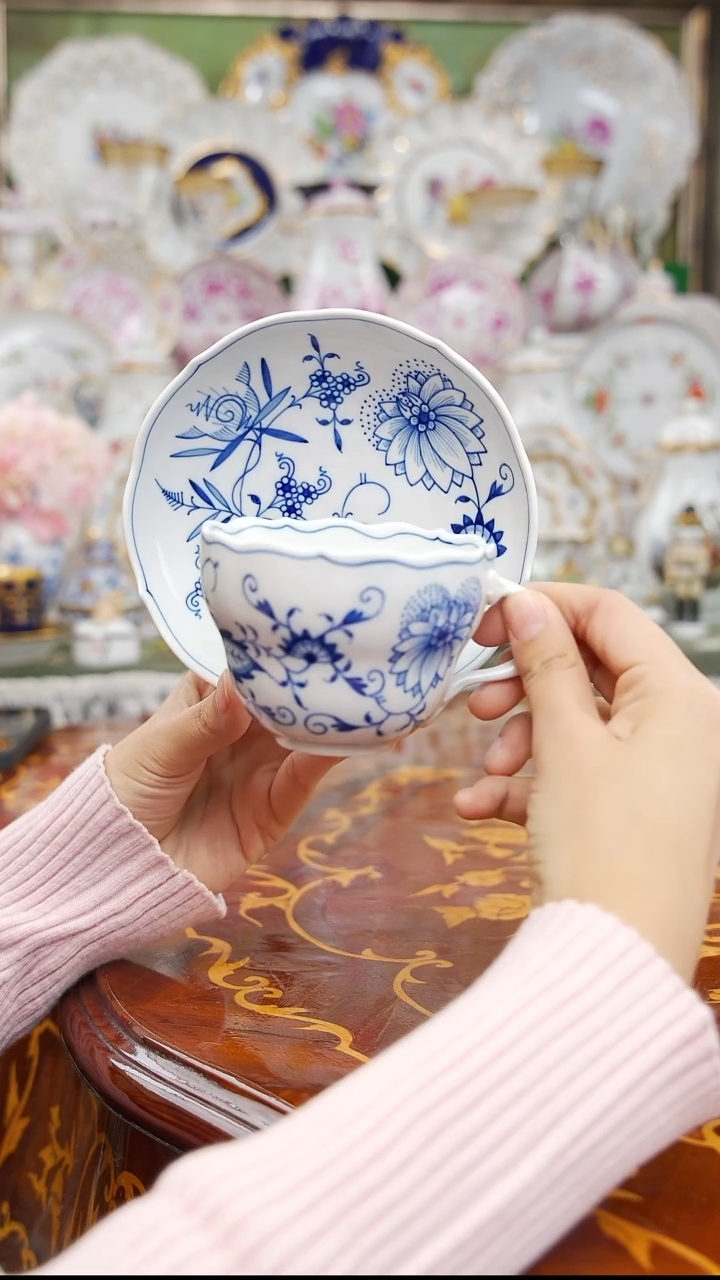 瓷云**往米多家中古瓷器如图所示144