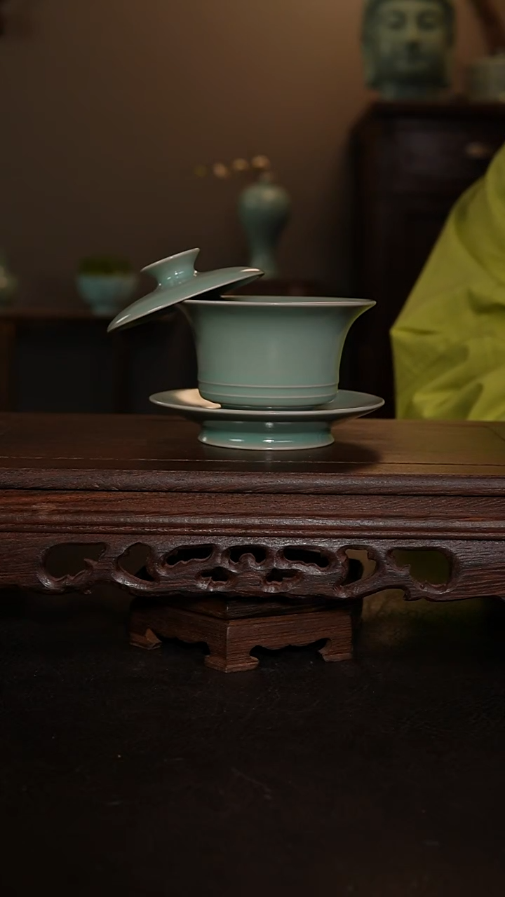 摆件瓷仿古釉手工盖碗