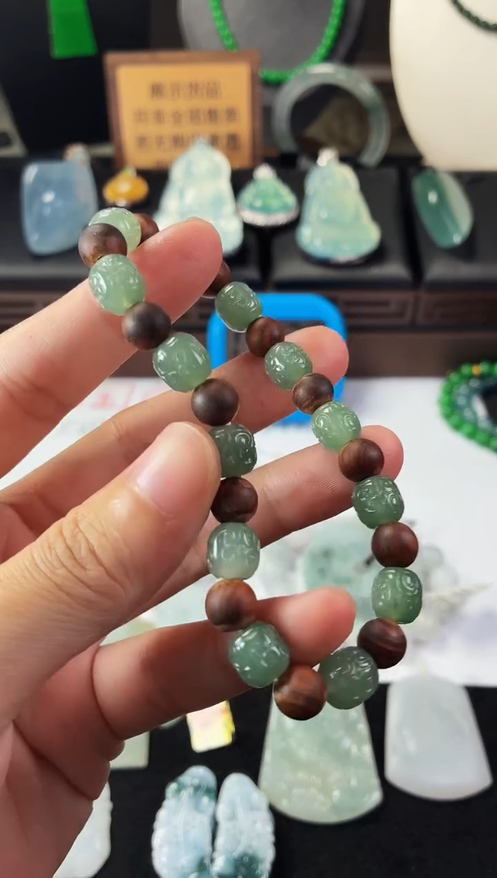 未镶嵌定制翡翠晴****虫5040毛货不退不换