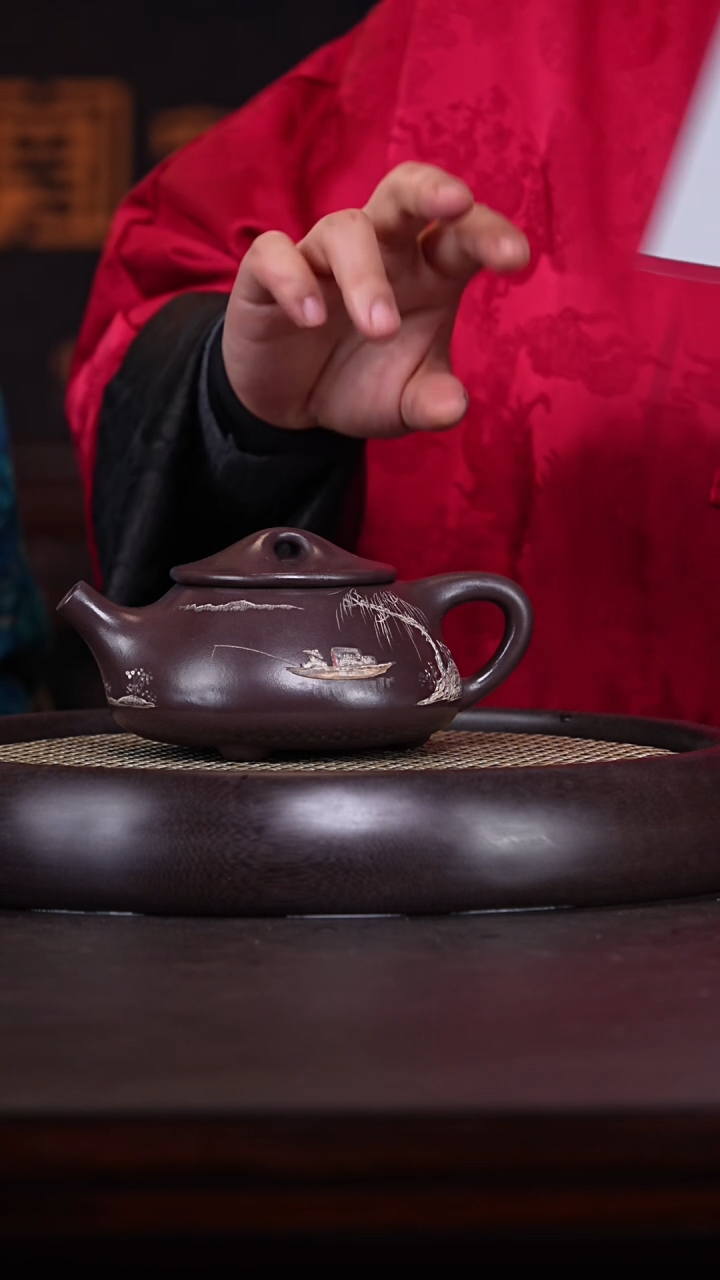 【闪购商品】紫砂茶壶杨建英31-76 紫青泥满瓢480c