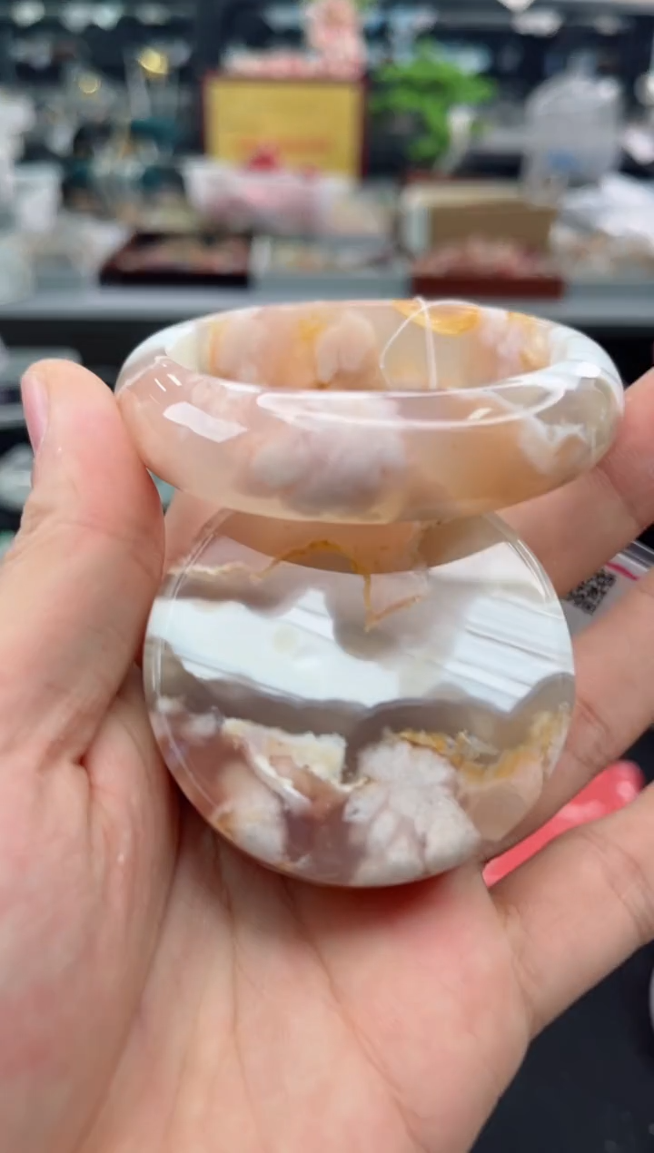 【闪购商品】石英质玉手镯未镶嵌55圈口（赠品镯心）3567236