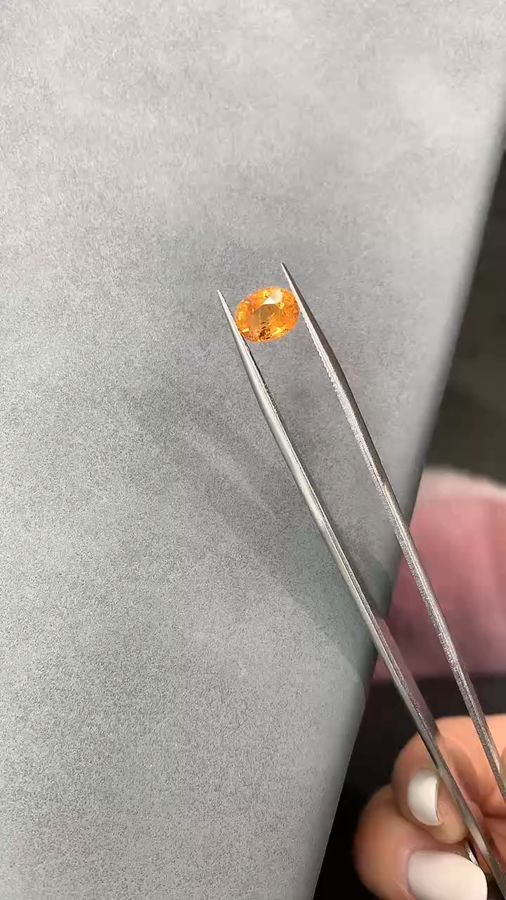 未镶嵌裸石石榴石（芬达石）芬达石裸石2.25ct
