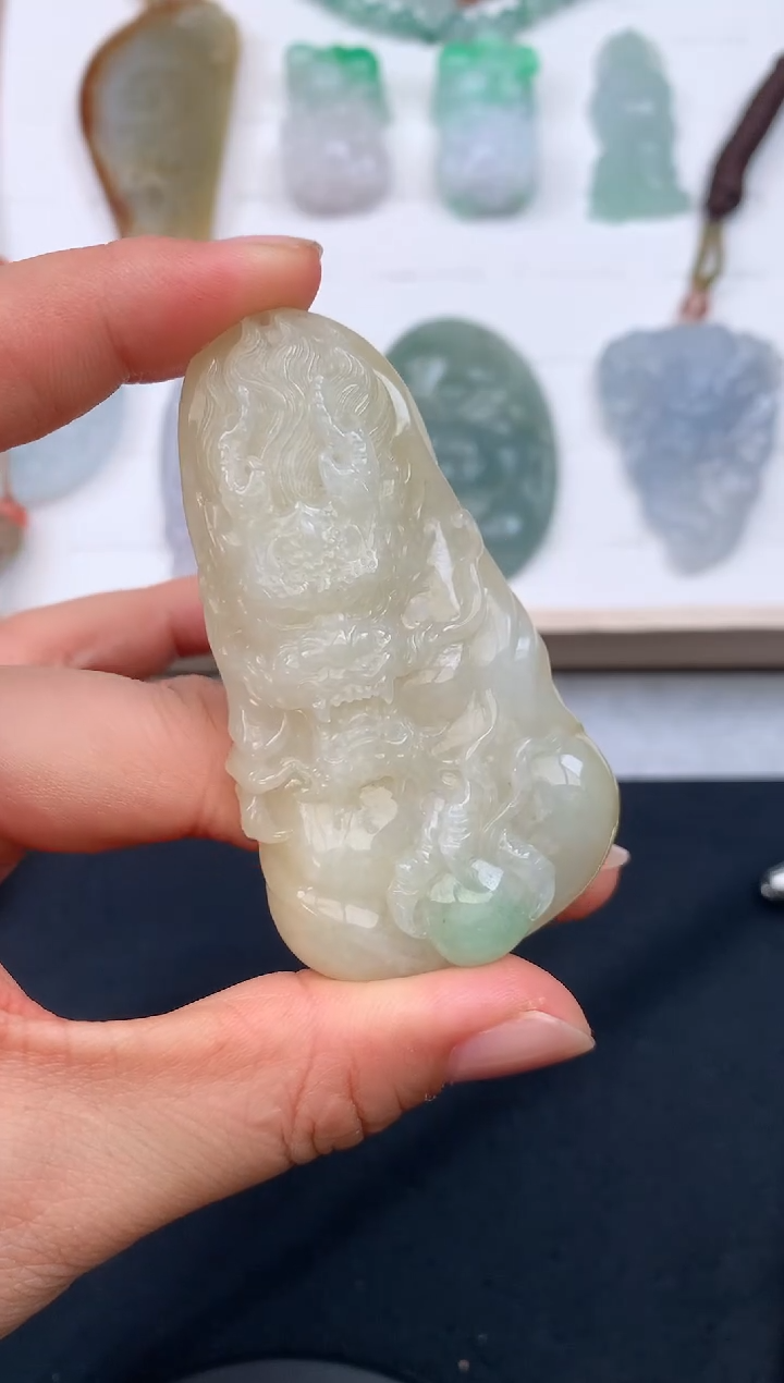 定制翡翠未镶嵌25号2800元