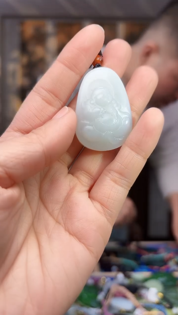 【闪购商品】和田玉颈饰未镶嵌拍一发一