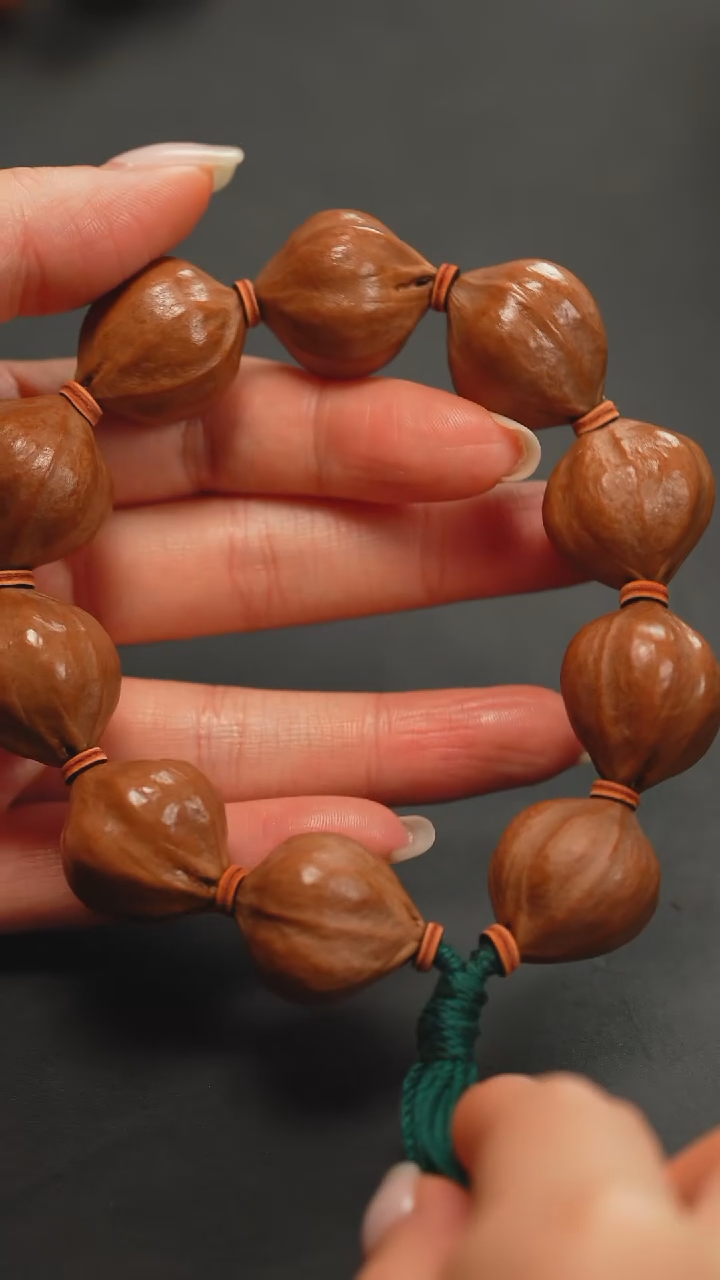 橄榄核手串2.0蜜桃臀素串