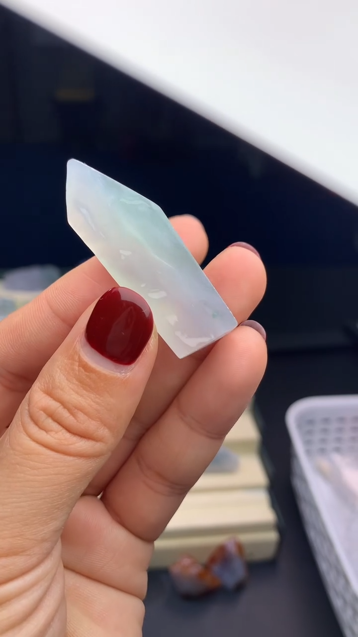 【闪购商品】定制翡翠未镶嵌         