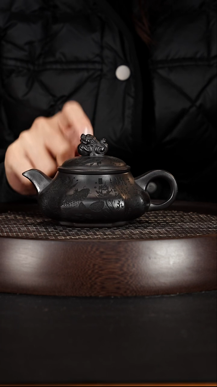 茶壶紫砂宜兴紫砂壶石黄泥料八方龙尊240cc