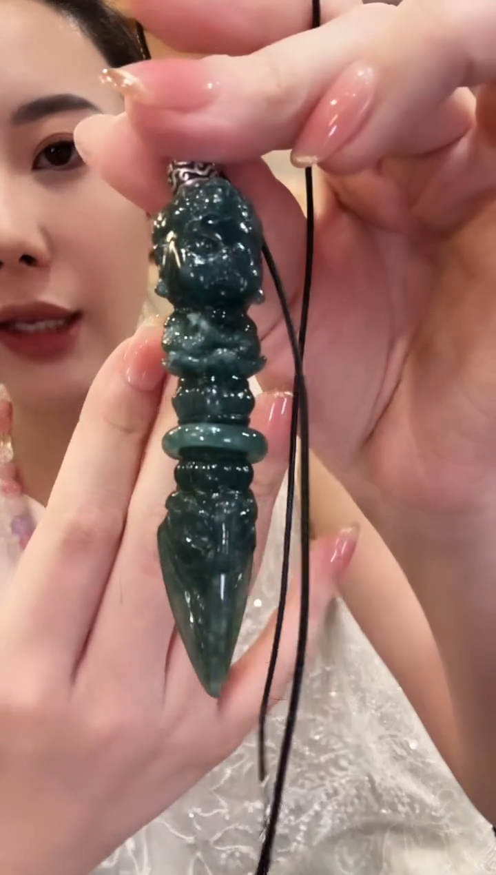 颈饰未镶嵌翡翠国风普贤