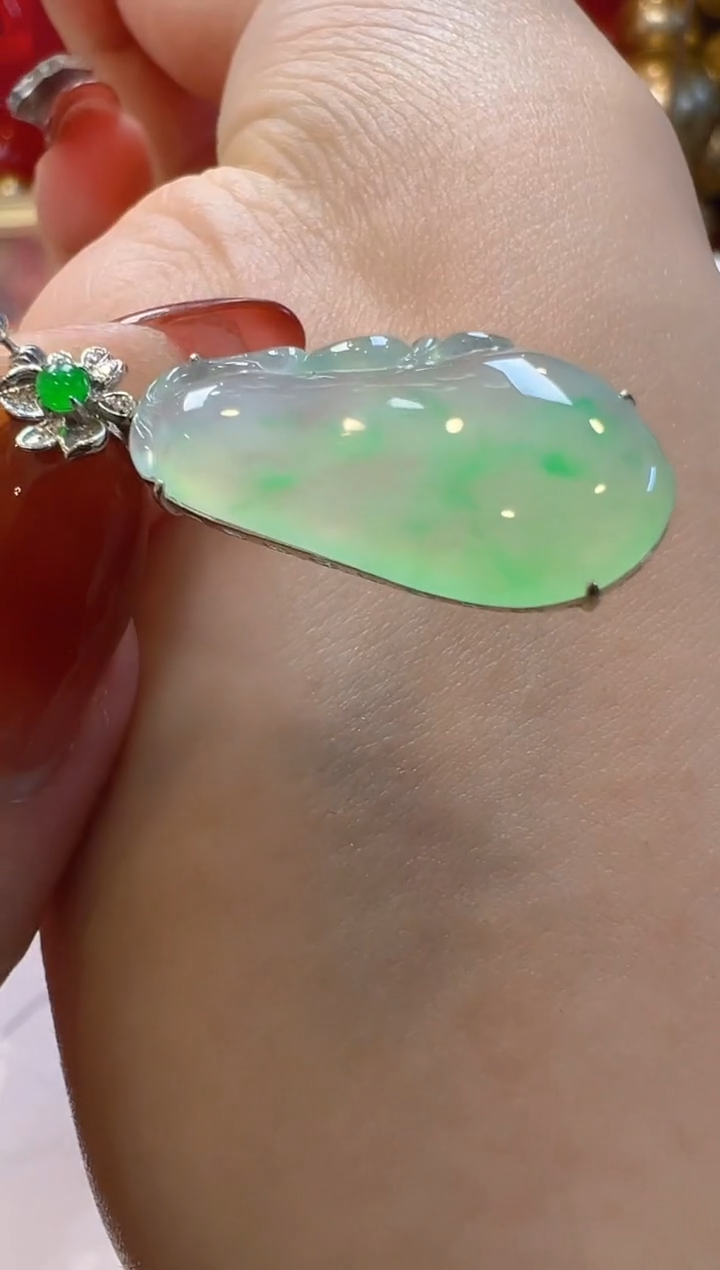 【闪购商品】翡翠吊坠(不含链)18K金镶嵌多样性团购发一件