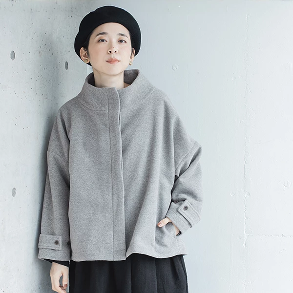 08 羊毛混纺立领外套
