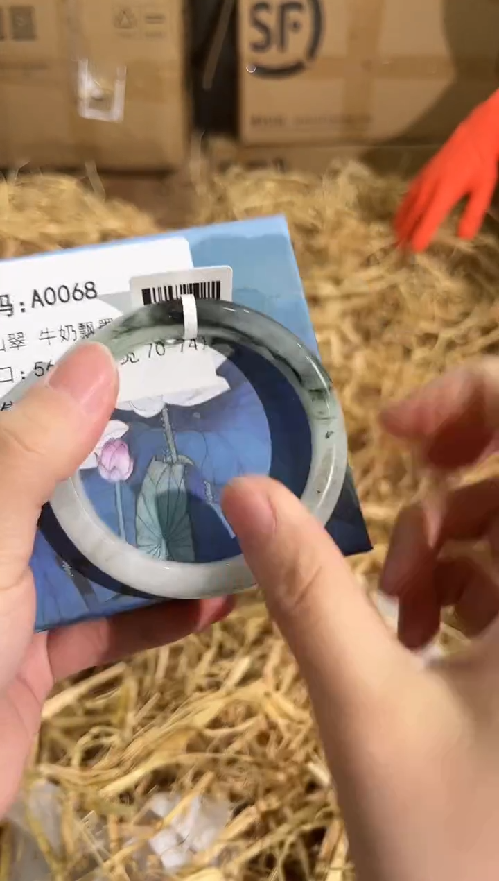 石英质玉手镯未镶嵌A0068