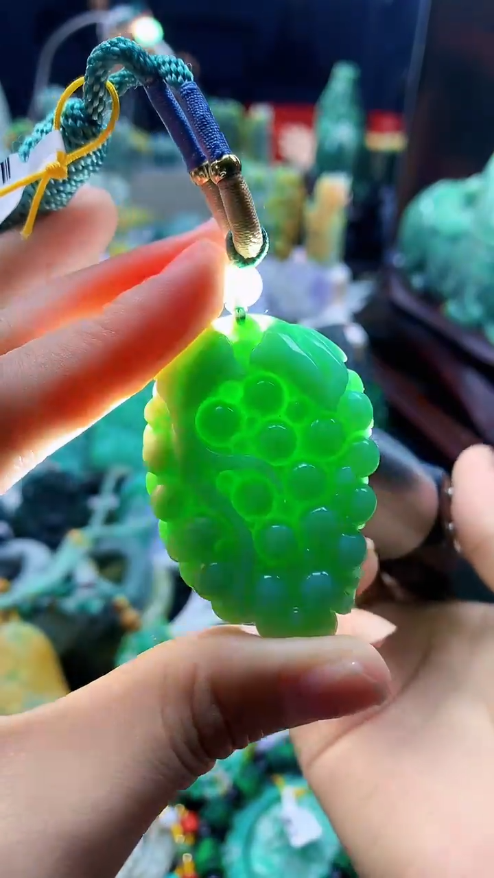 颈饰未镶嵌翡翠天然缅甸a货翡翠