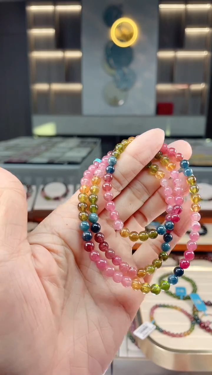 【闪购商品】碧玺三圈手串未镶嵌（多样性发一条）Q