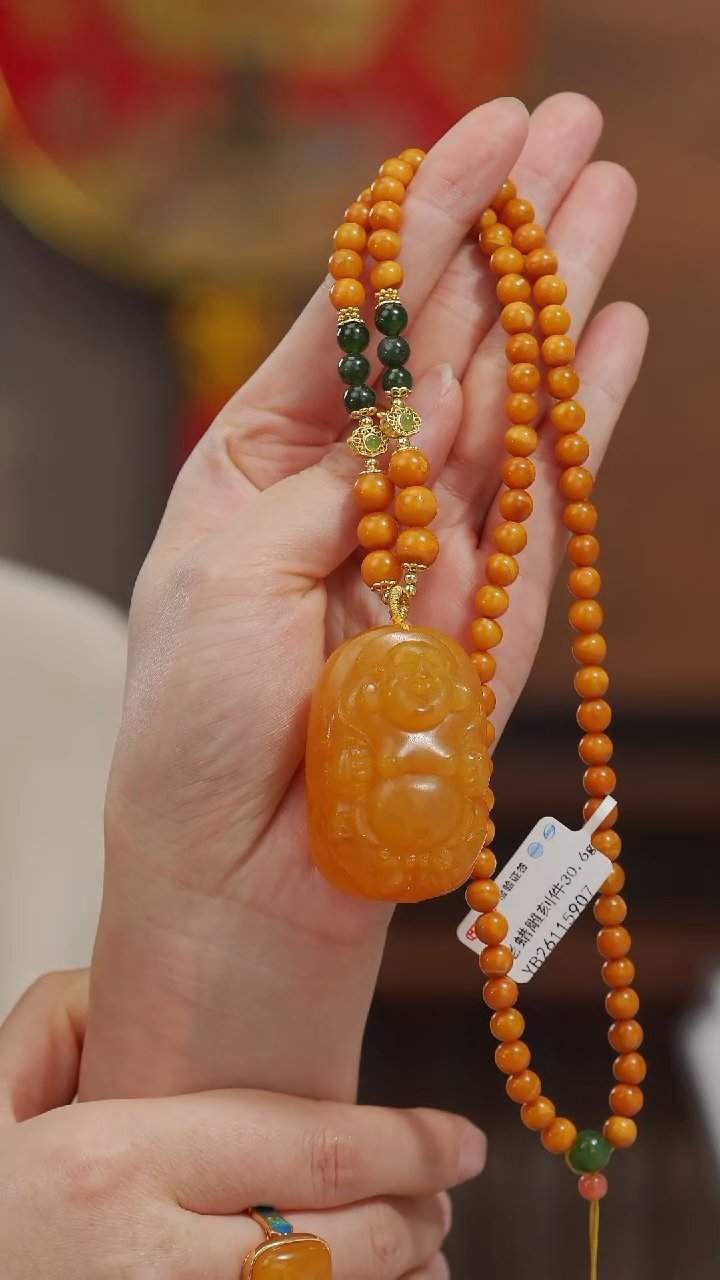 【闪购商品】蜜蜡颈饰未镶嵌老蜡佛公雕刻吊坠多样性发一件