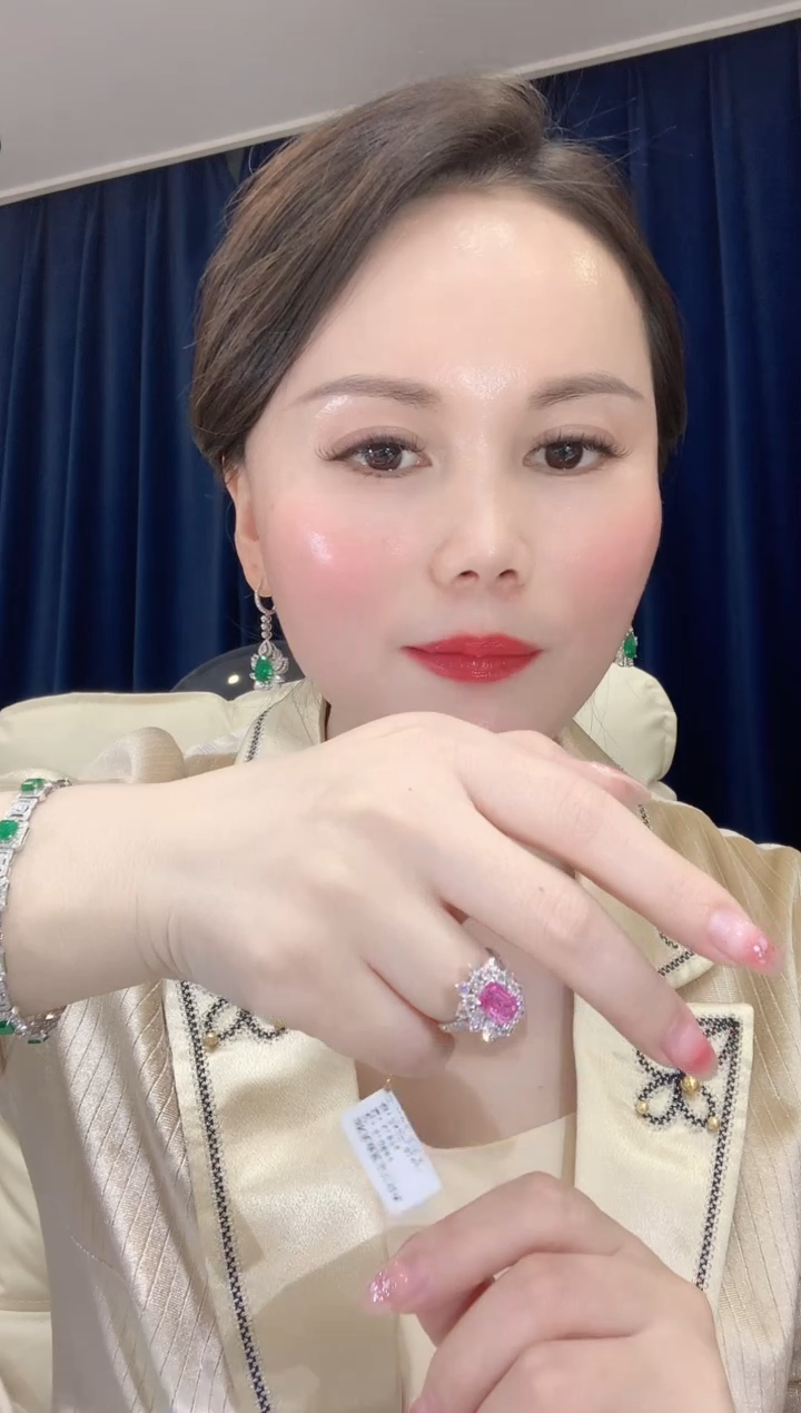 【闪购商品】彩色蓝宝石戒指18K金镶嵌C33