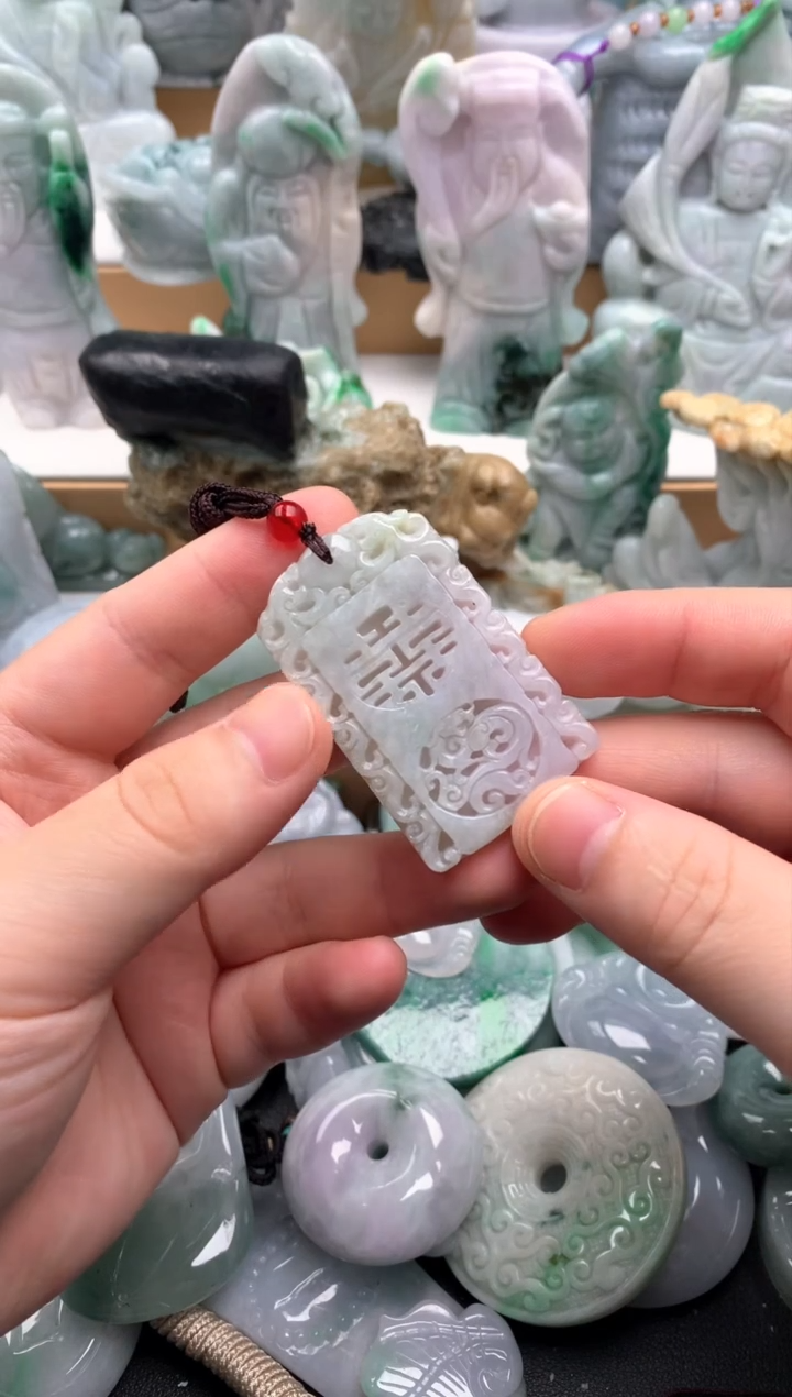 吊坠(不含链)未镶嵌翡翠1