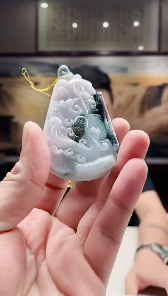 翡翠未镶嵌吊坠(不含链)多样性发其一55