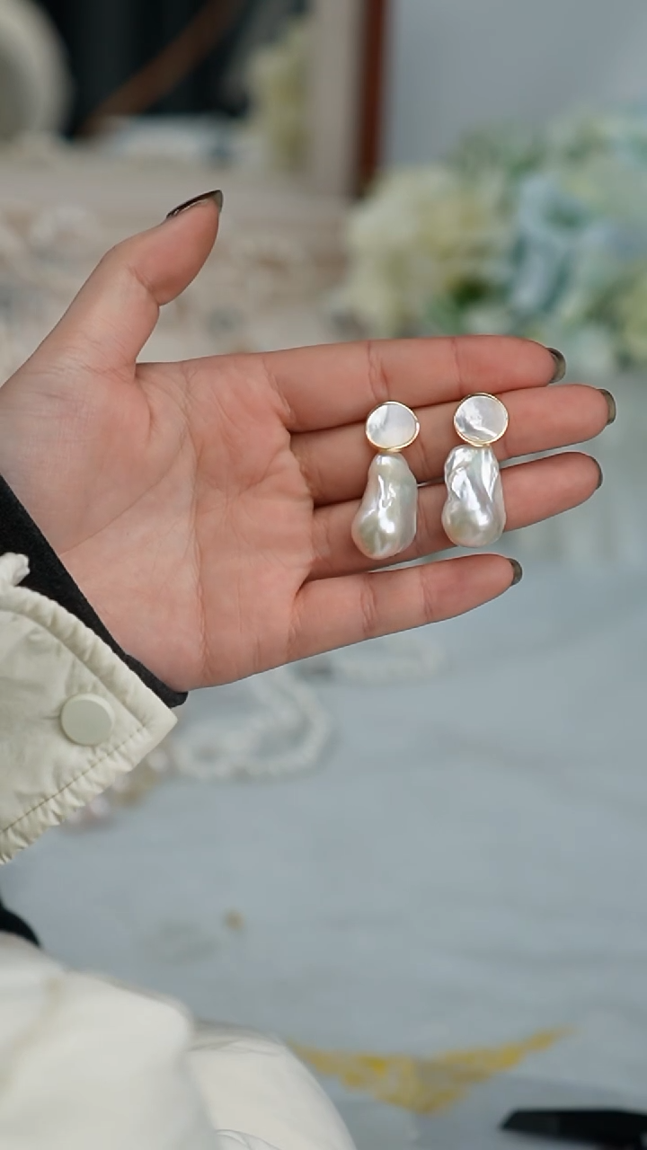 【闪购商品】淡水珍珠耳饰合金巴洛克耳饰