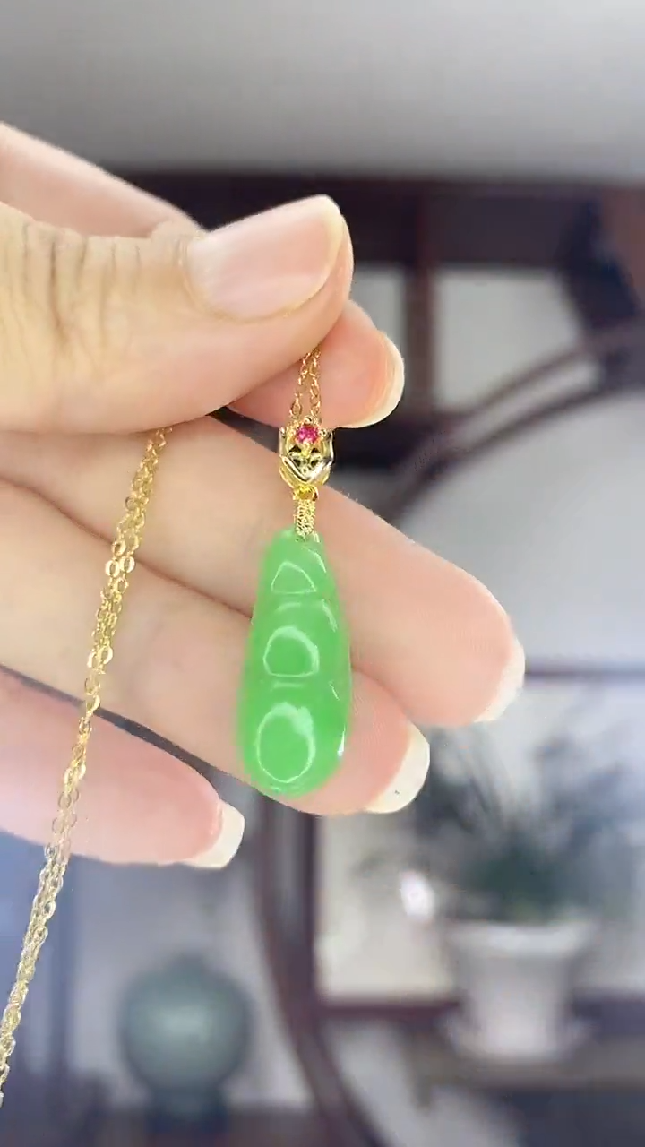 翡翠未镶嵌吊坠(赠链)绿豆子X17