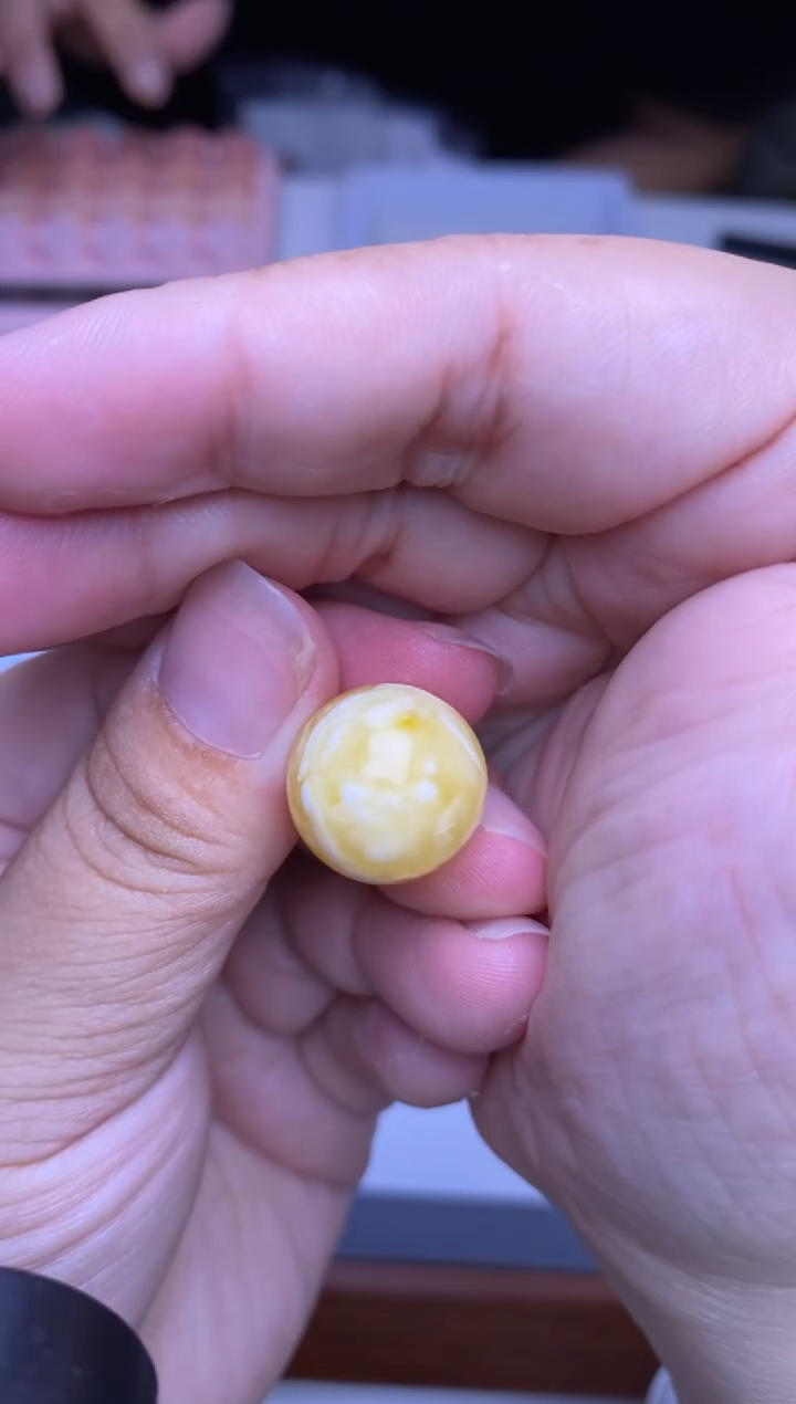 裸石琥珀未镶嵌大小姐珠宝严选25