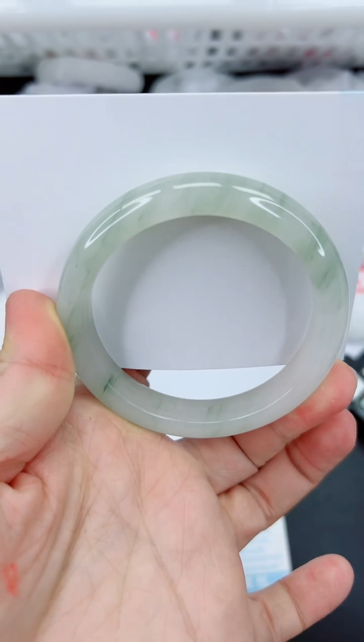【闪购商品】石英质玉手镯未镶嵌425-56.2
