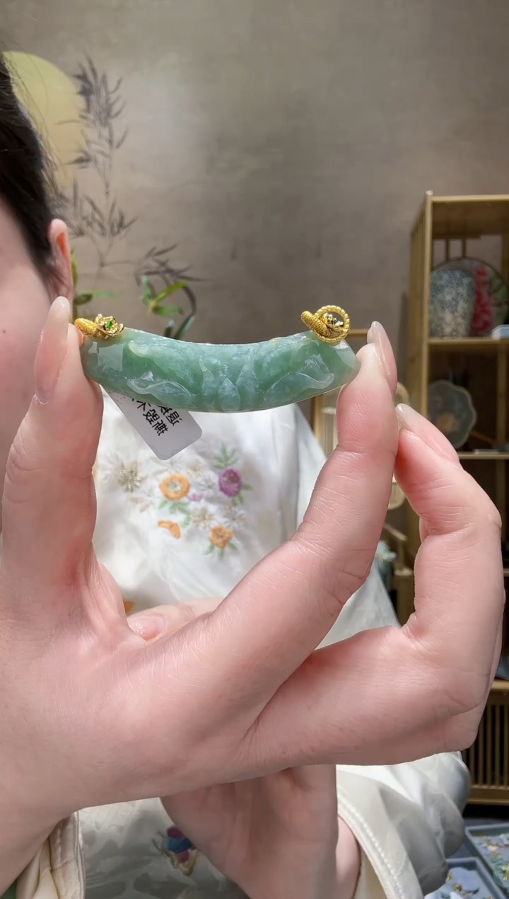 【闪购商品】翡翠颈饰未镶嵌吊坠