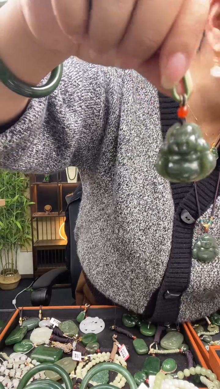 颈饰未镶嵌和田玉1031