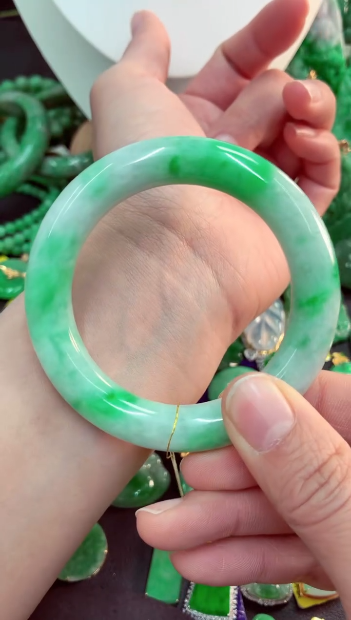 吊坠(不含链)未镶嵌翡翠天然缅甸翡翠A货