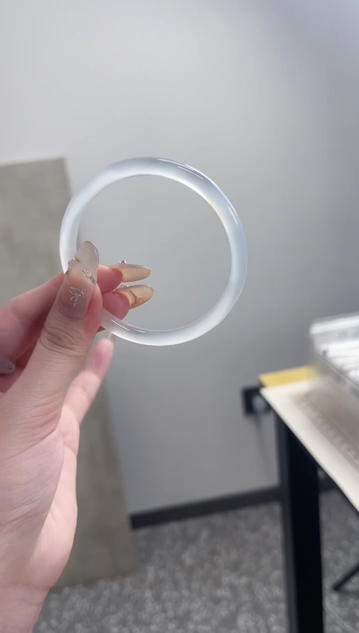 【闪购商品】玛瑙/玉髓手镯未镶嵌58圈